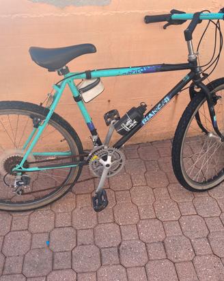 Monta bike
