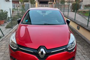 Renault Clio Moschino Intens 0.9 TCe 75cv