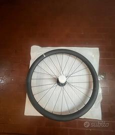CERCHIO POSTERIORE CSC IN CARBONIO – PROFILO 40 mm