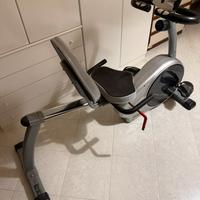 Cyclette con schienale Tecnogym