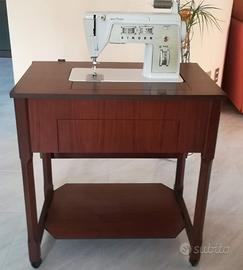 Macchina da cucire Vintage "SINGER 740/760"