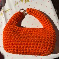 Borsa fatta a mano al uncinetto