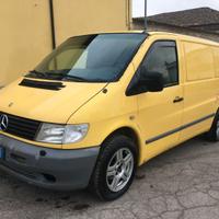 Mercedes Vito W638 2.2 112 CDI 2002 Automatico