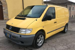 Mercedes Vito W638 2.2 112 CDI 2002 Automatico
