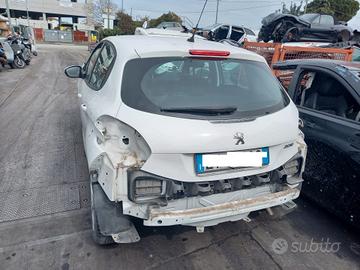 RICAMBI PEUGEOT 208 ANNO 2015