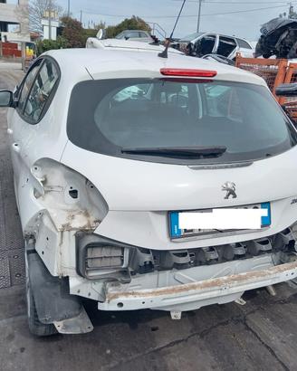 RICAMBI PEUGEOT 208 ANNO 2015