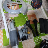 Vedo ricambi per vespa 50pks anno 83