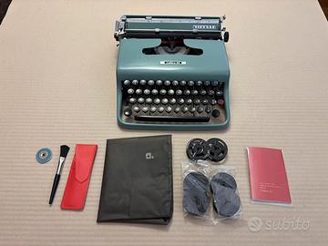 Olivetti Lettera 22 prima serie