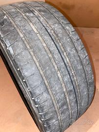 4 gomme 245/40 R18