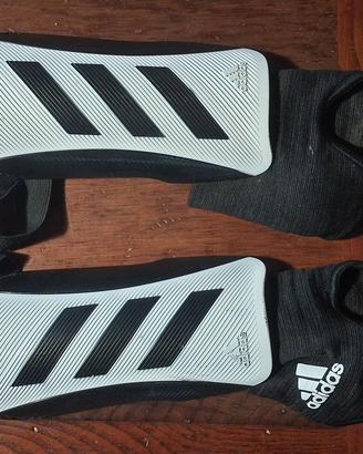 Parastinchi Adidas Tiro Match con Cavigliera 