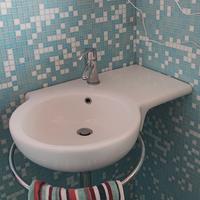 lavabo rotondo angolare 