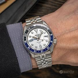 SEIKO 5 SPORTS GMT “BATGIRL” SSK003K1