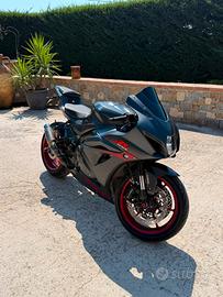 suzuki gsx r 1000