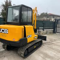 E122 Escavatore 38 q JCB 804