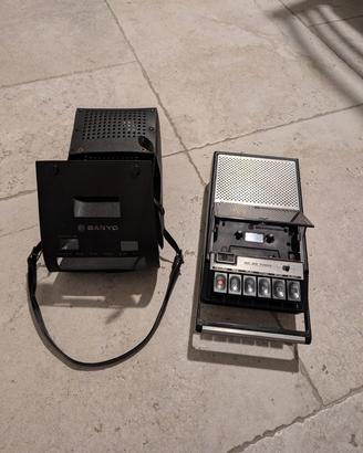 Registratore a Cassette Sanyo + Custodia Originale