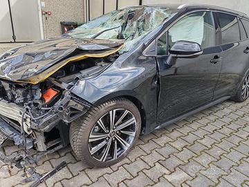2022 Toyota COROLLA SPORT TOURING 2.0 INCIDENTATA