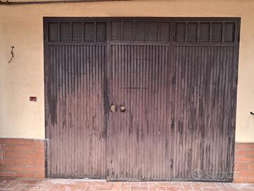 Porta garage in ferro 280x240cm 3 ante 7 chiusur