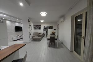 Appartamento in zona Castelluccio "ristrutturato"