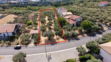 Treglio, terreno edificabile e agricolo di 3400 mq