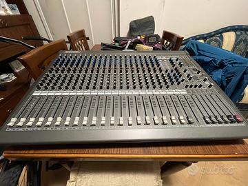 Mixer 24 ch samson