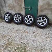 gomme piu cerchi per Audi a4  :225/55 R 16