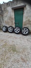 gomme piu cerchi per Audi a4  :225/55 R 16