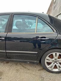 Porta post sinistra MERCEDES-BENZ CLASSE E 1997