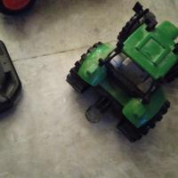 trattore e macchina elettrica con telecomando 