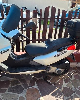 PIAGGIO X7  EVO 300  SOLO 12700 KM 