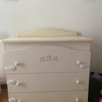 Fasciatoio/cassettiera con orsetto