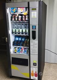 Diistributore automatico bibite