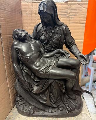 Pietà di michelangelo