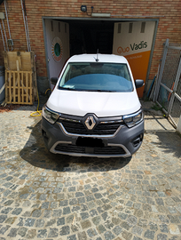 Renault Kangoo van 1500 cc benzina