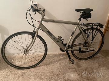 Bicicletta bici da cicloturismo