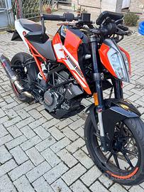 Ktm duke 125