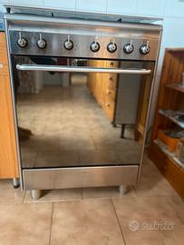 Cucina a gas smeg