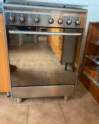 Cucina a gas smeg