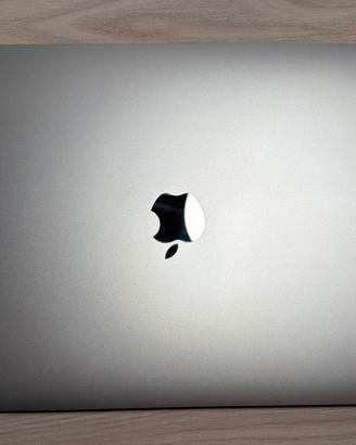 MacBook Air 13″ versione macOS 12.5