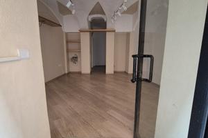 Negozio a Intra centro storico