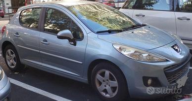 Peugeot 207, solo 73000 KM. BARI