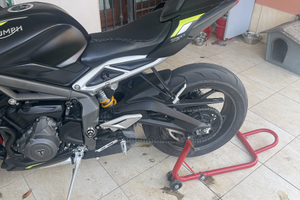 Triumph street triple 765 RS