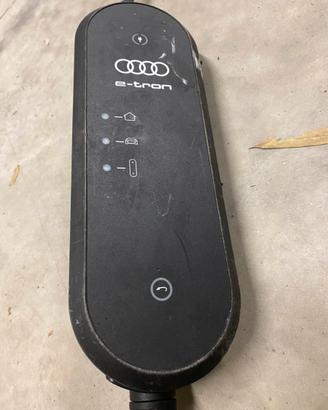 Caricabatteria wallbox Audi