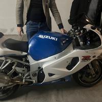 Suzuki gsxr 750