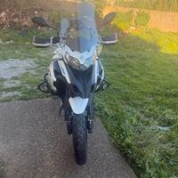 Benelli trk 502x