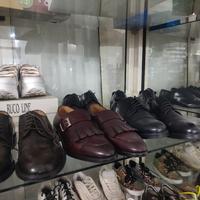 scarpe in blocco usate