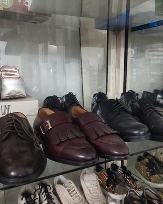 scarpe in blocco usate