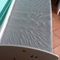 Struttura letto singolo con materasso