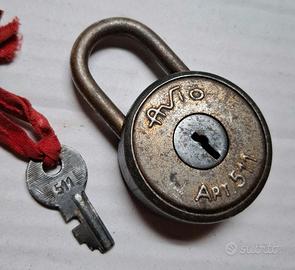 Antico Lucchetto Avio Art.511 Vintage con Chiave