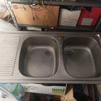 lavabo due vasche con gocciolatoio