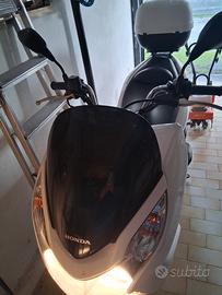 Honda PCX 125 - 2012